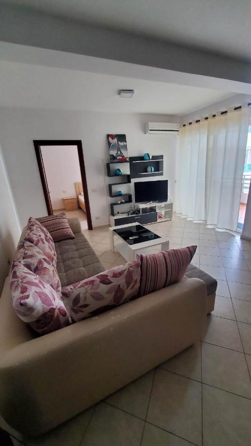 Sea View Apartments Saranda Exteriör bild